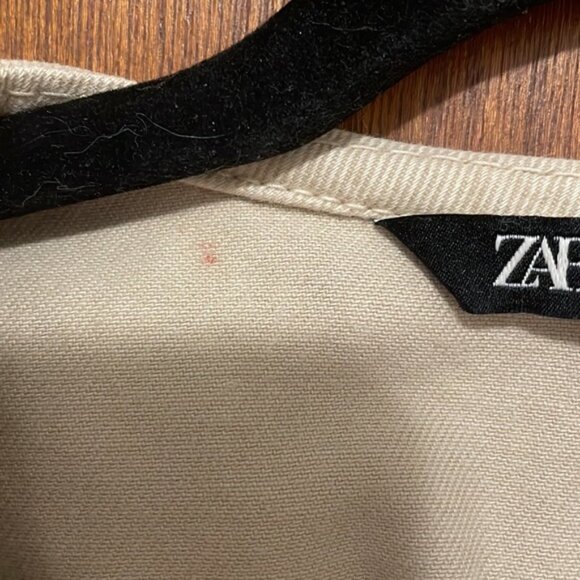 Zara Fishermen Vest - Picture 9 of 10